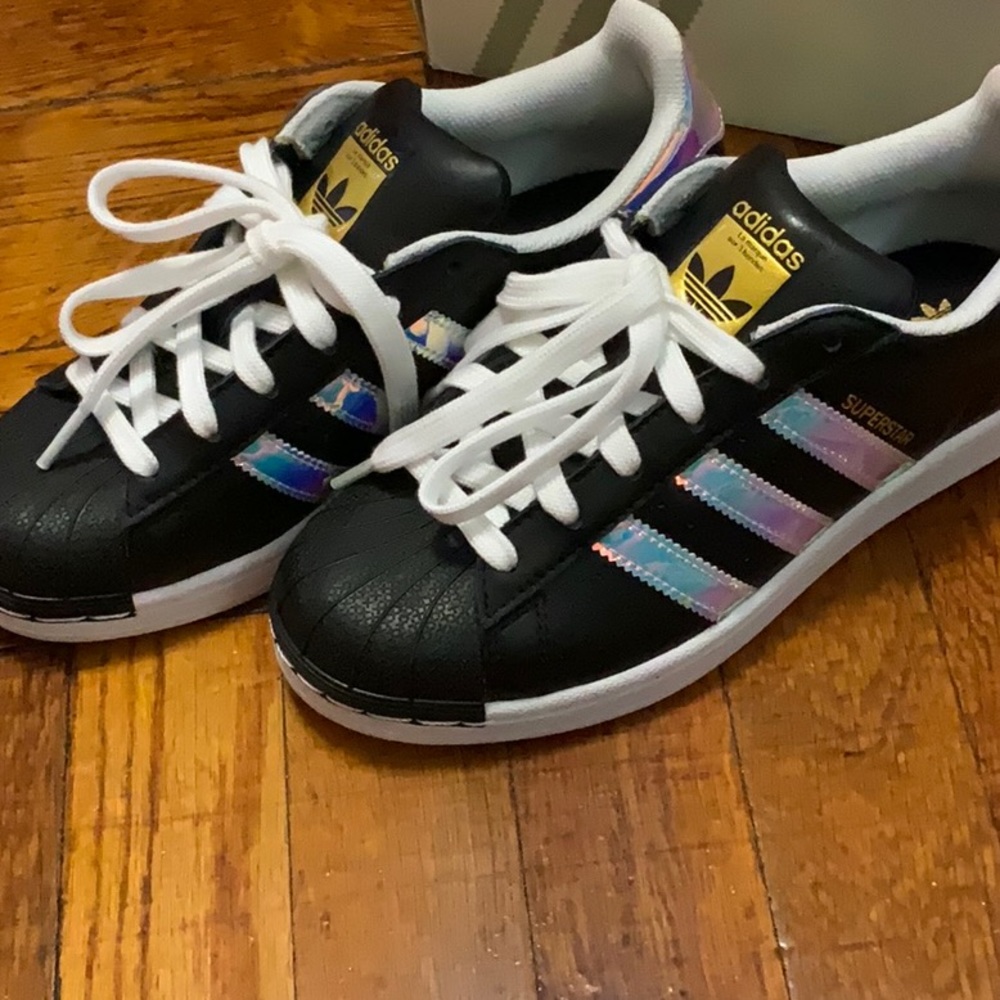 ADIDAS WOMEN’S SNEAKERS | Black & White | Size 5 | Brand New Never Worn